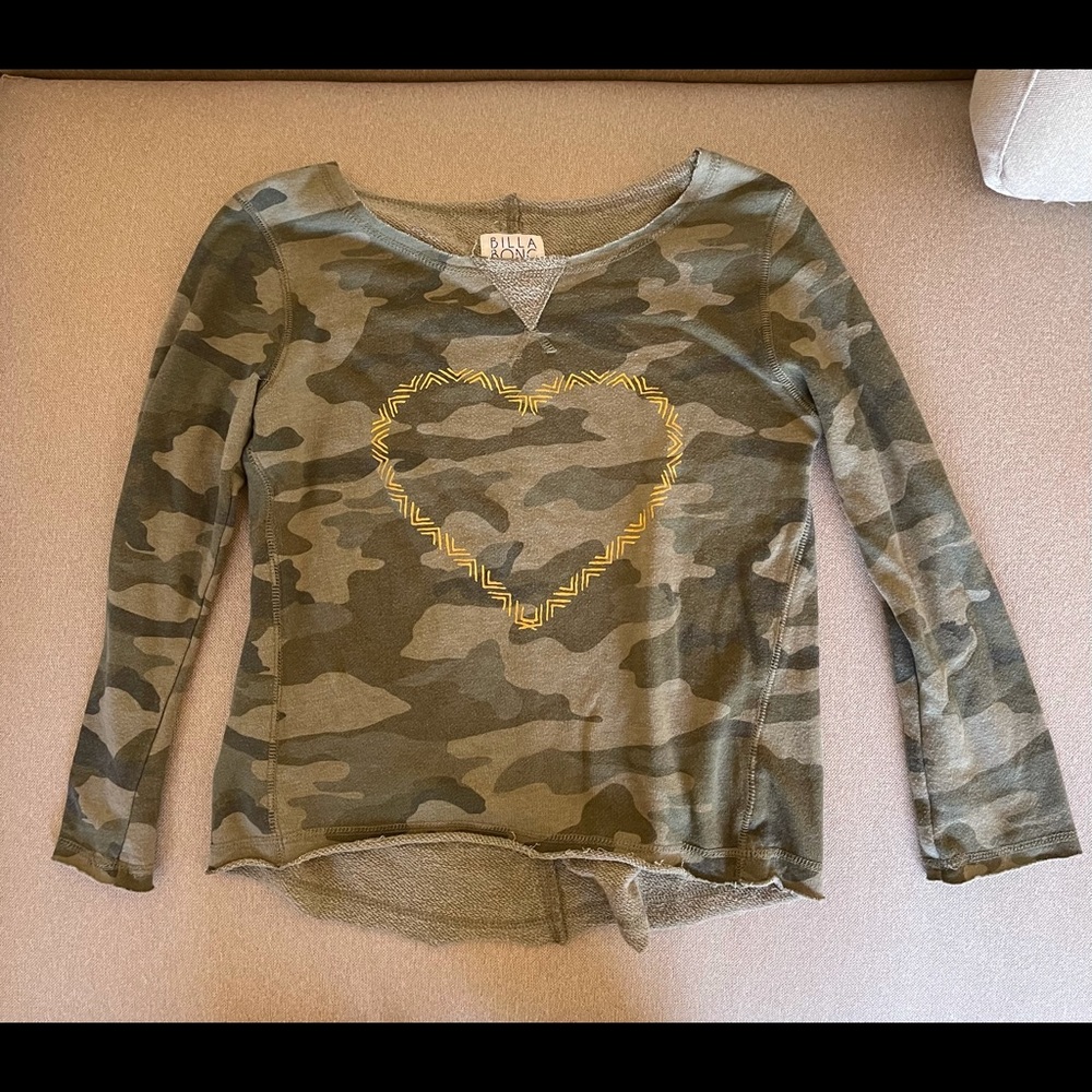 Billabong camo Girl’s long sleeve lightweight sweatshirt S/P like new - Picture 1 of 3